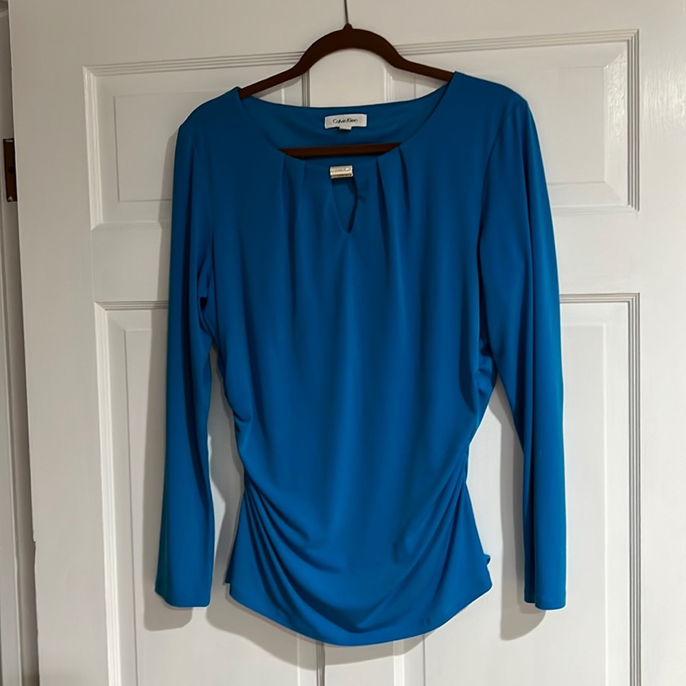Calvin Klein top. Aqua blue. Large. Double lined.